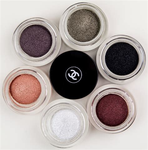 chanel illusion d ombre melody|Chanel Illusion d'Ombre Eyeshadow Review .